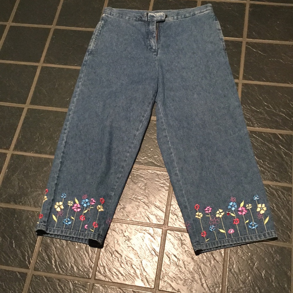 Petite Sophisticate stretch denim capris Sz 2
